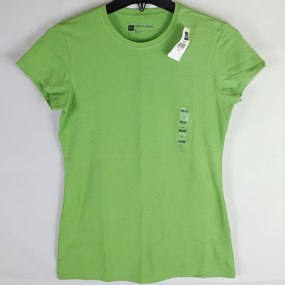 NWT GAP T-Shirt Top Tee Size M Casual Loungewear New Gorpcore Spring Summer